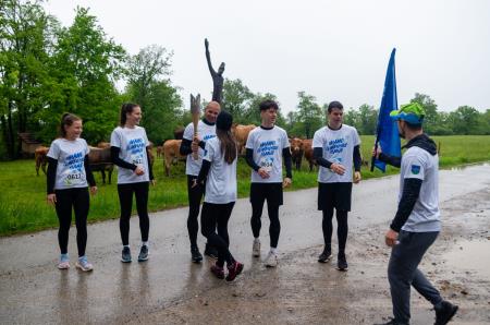 KLJUB KISLEMU VREMENU JE SLOVENSKA OLIMPIJSKA BAKLA V BOROVNICO PRINESLA OLIMPIJSKI ŽAR 27
